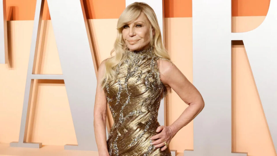Donatella Versace: 70 años de tragedia y glamour